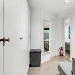 Great 2 Bedroom Near Arctic Cathedral