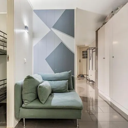 Great 2 Bedroom Near Arctic Cathedral 트롬쇠