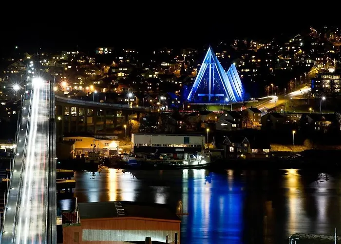 Great 2 Bedroom Near Arctic Cathedral *