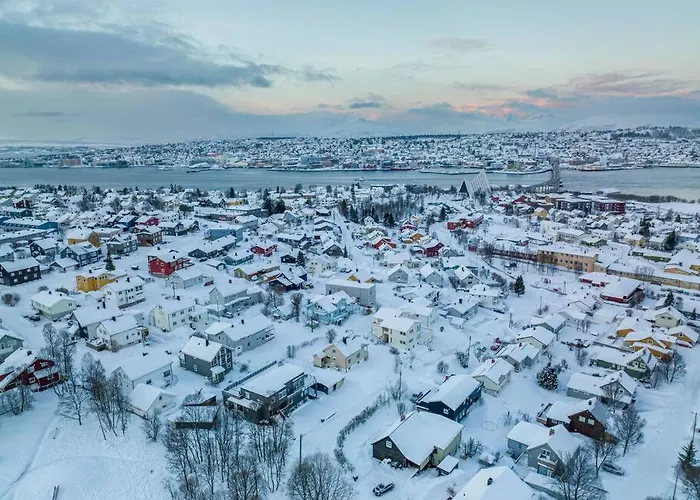 Great 2 Bedroom Near Arctic Cathedral *